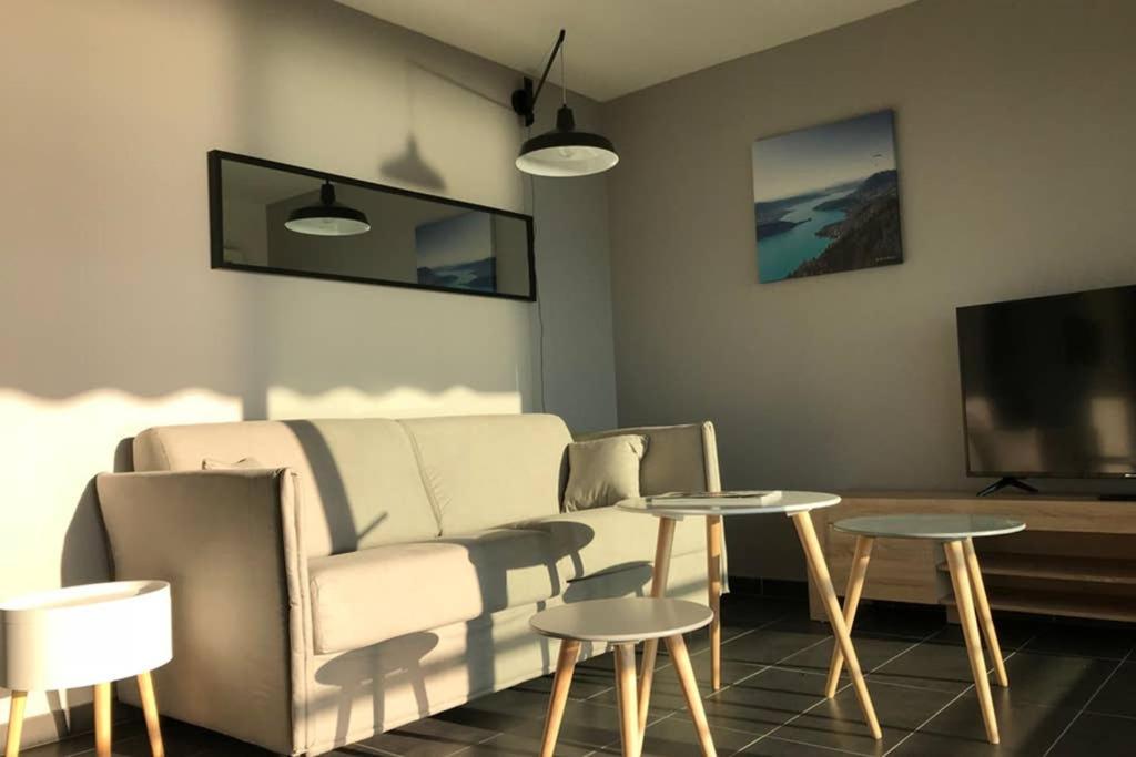 Roc & Lac - Terrasse Vue Lac, Piscine, Parking فيير دو لاك المظهر الخارجي الصورة